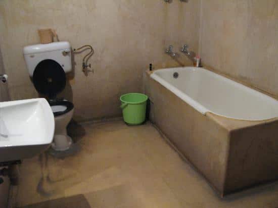 Lauries Hotel, Agra 3